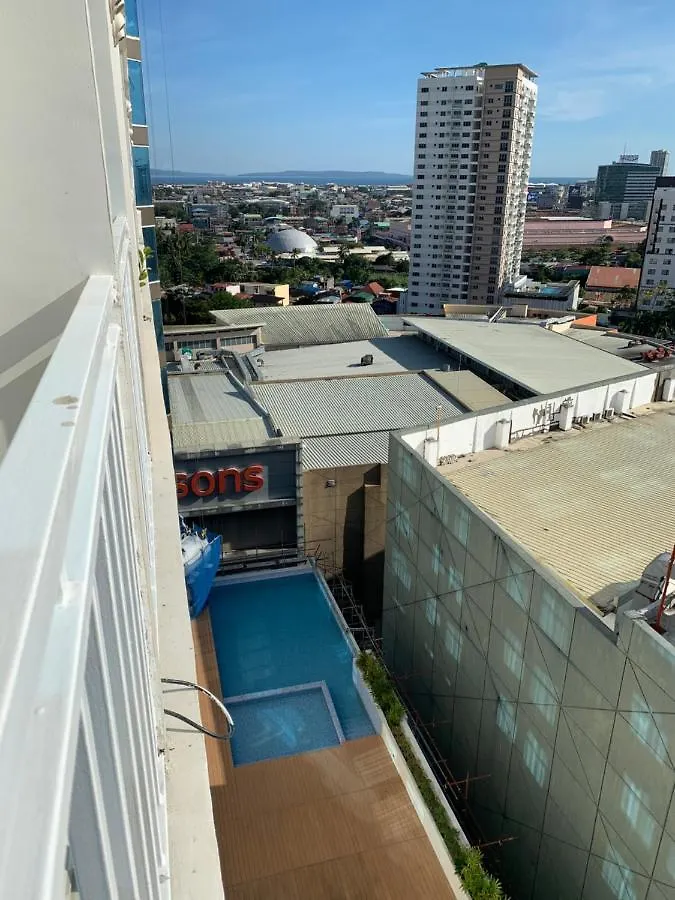 Hola! Condotel @ Inspiria Davao 0*,