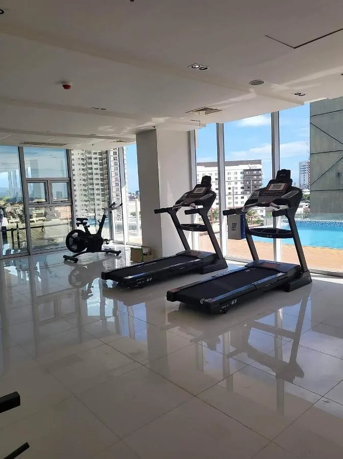 Hola! Condotel @ Inspiria Davao Apartment